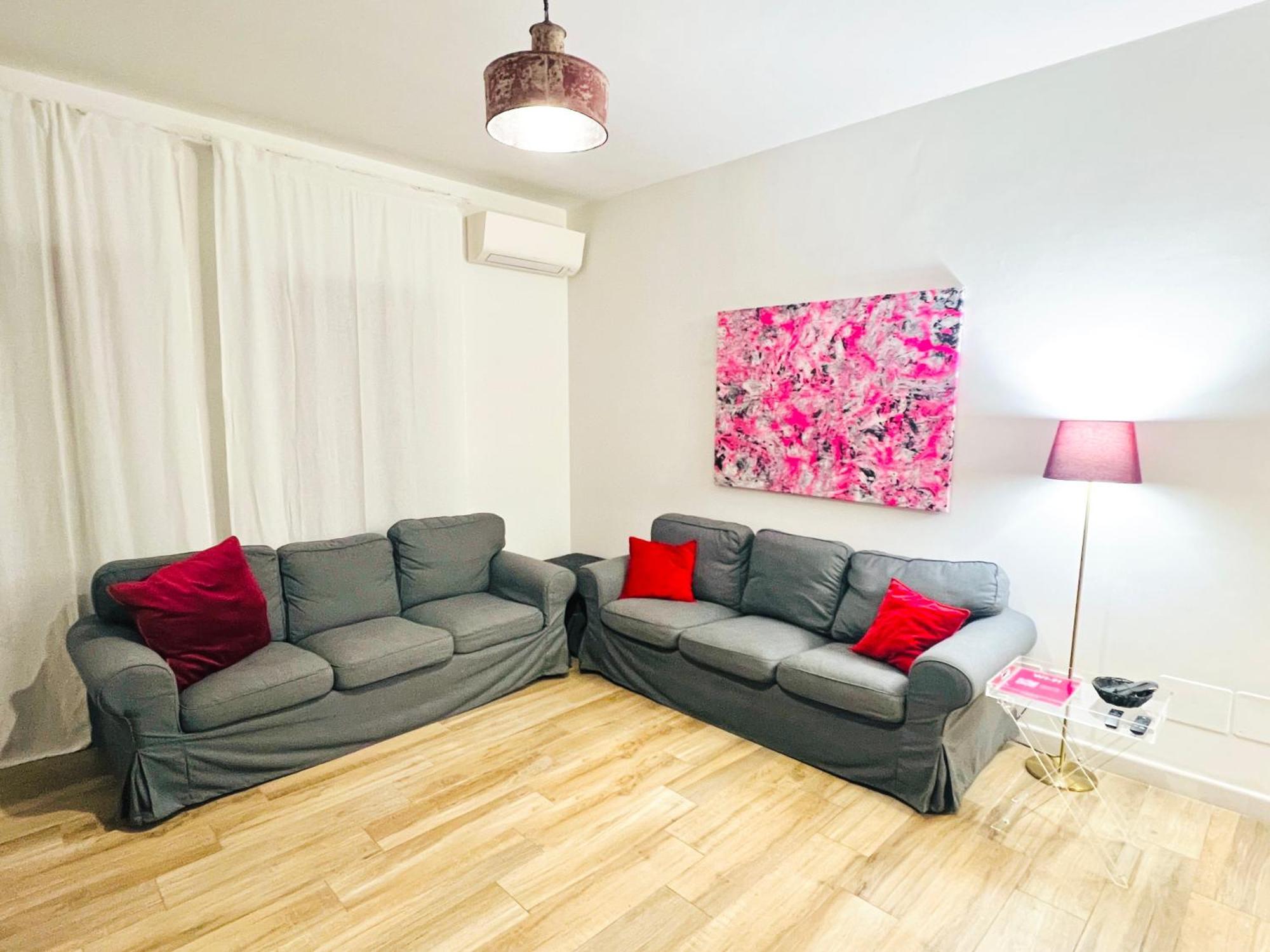 Bellhome 1 - Elegante Appartamento Nel Centro Di باري المظهر الخارجي الصورة